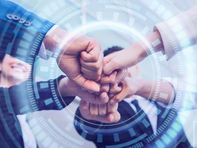 Đội ngũ nhân sự